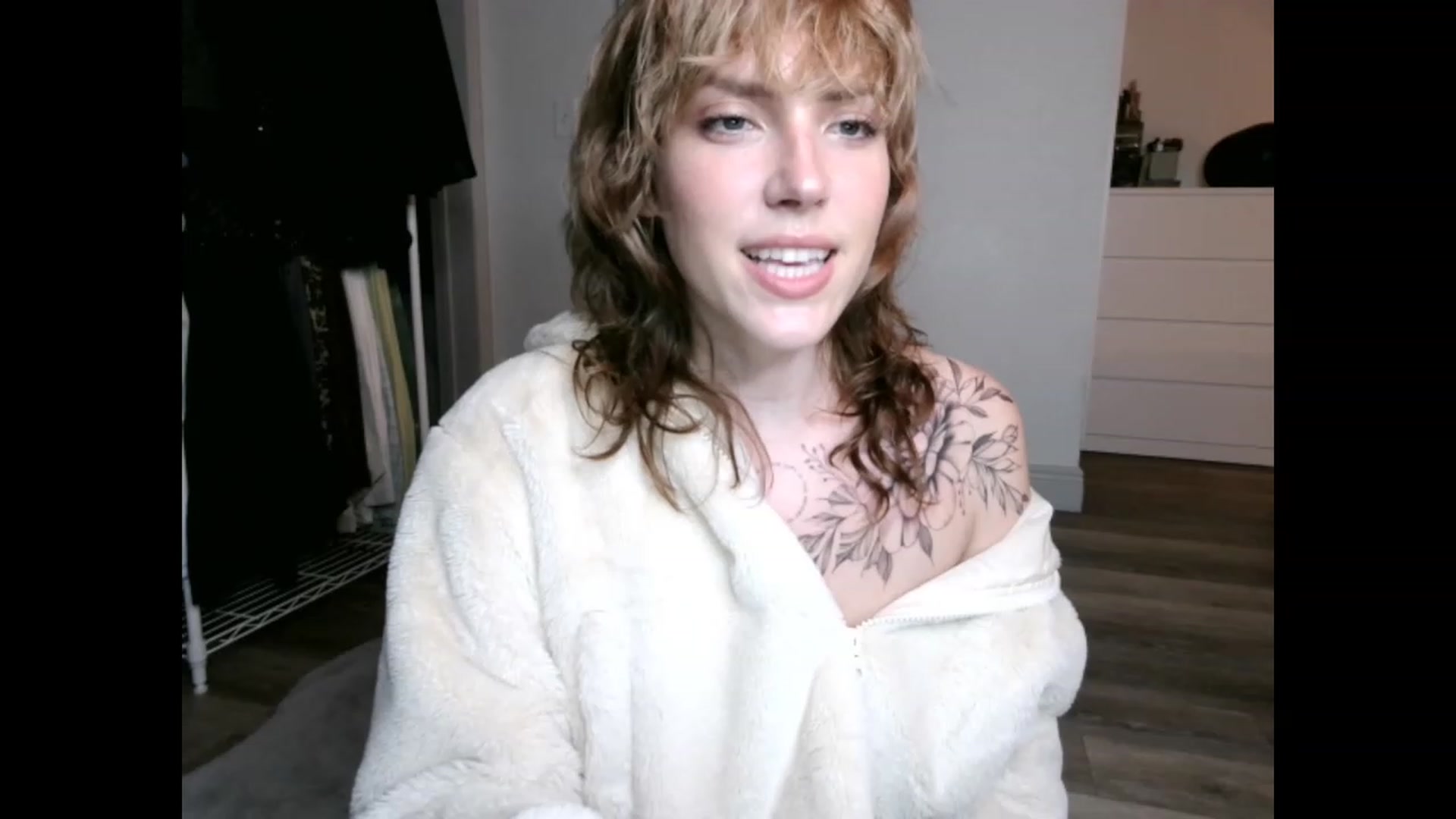 Gallery image thumbnail from the_remedy_'s myfreecams stream on, 01/08/2023, 02:47 image 19 of 20