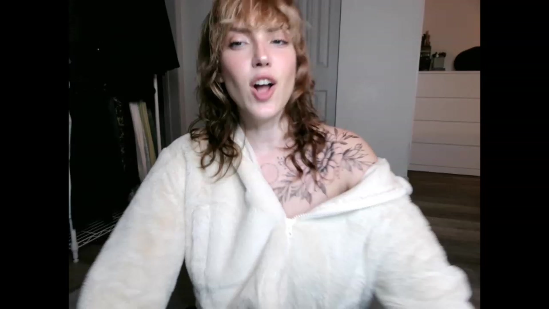 Gallery image thumbnail from the_remedy_'s myfreecams stream on, 01/08/2023, 02:47 image 18 of 20