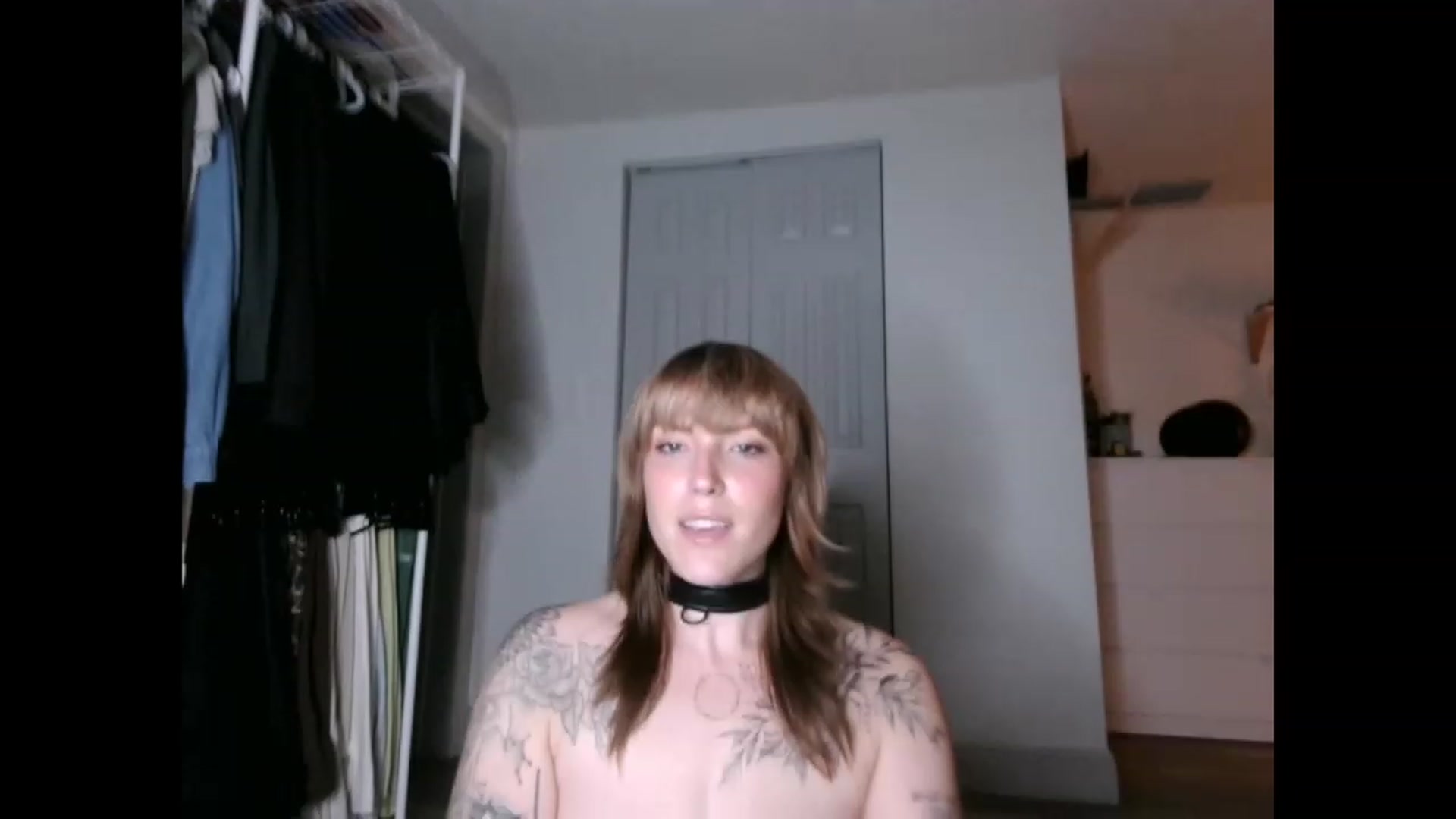 Gallery image thumbnail from the_remedy_'s myfreecams stream on, 01/22/2023, 24:29 image 18 of 20