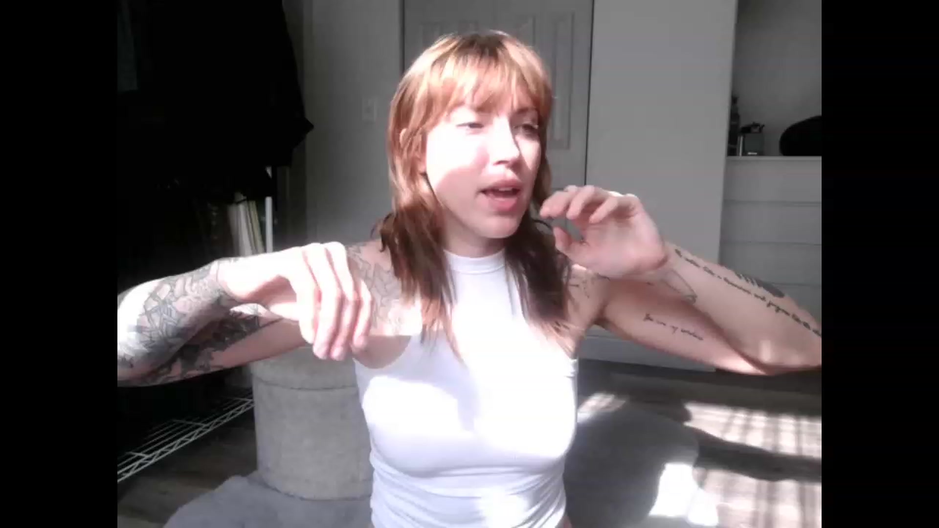 Gallery image thumbnail from the_remedy_'s myfreecams stream on, 01/22/2023, 17:21 image 1 of 20