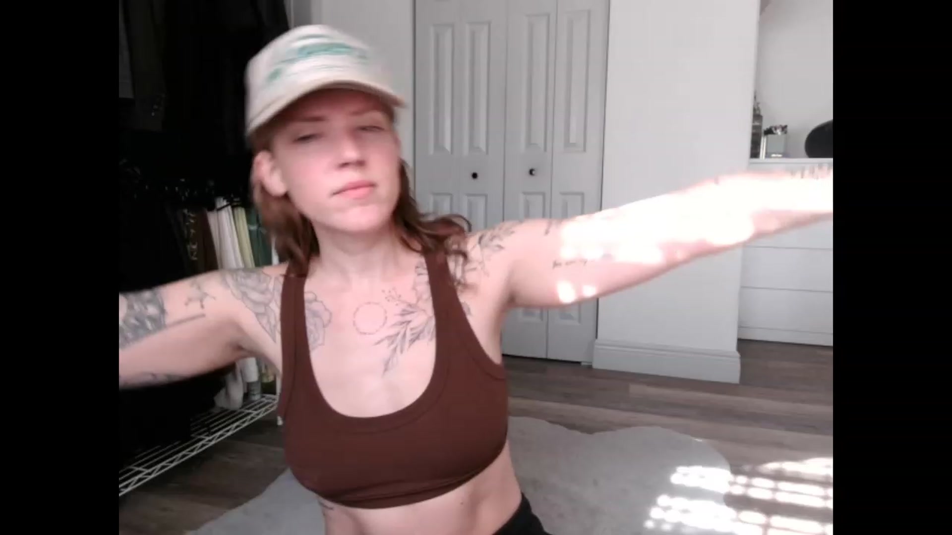 Gallery image thumbnail from the_remedy_'s myfreecams stream on, 01/29/2023, 16:22 image 14 of 20