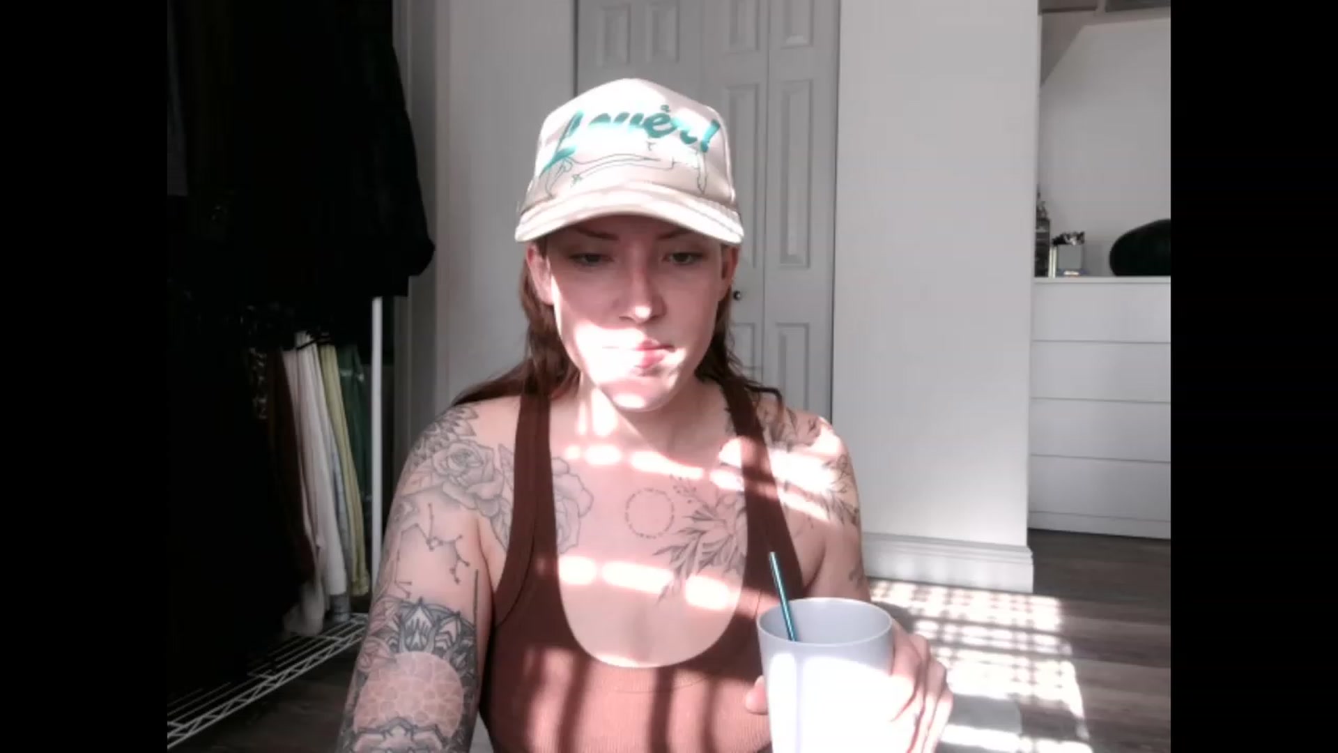 Gallery image thumbnail from the_remedy_'s myfreecams stream on, 01/29/2023, 16:22 image 4 of 20
