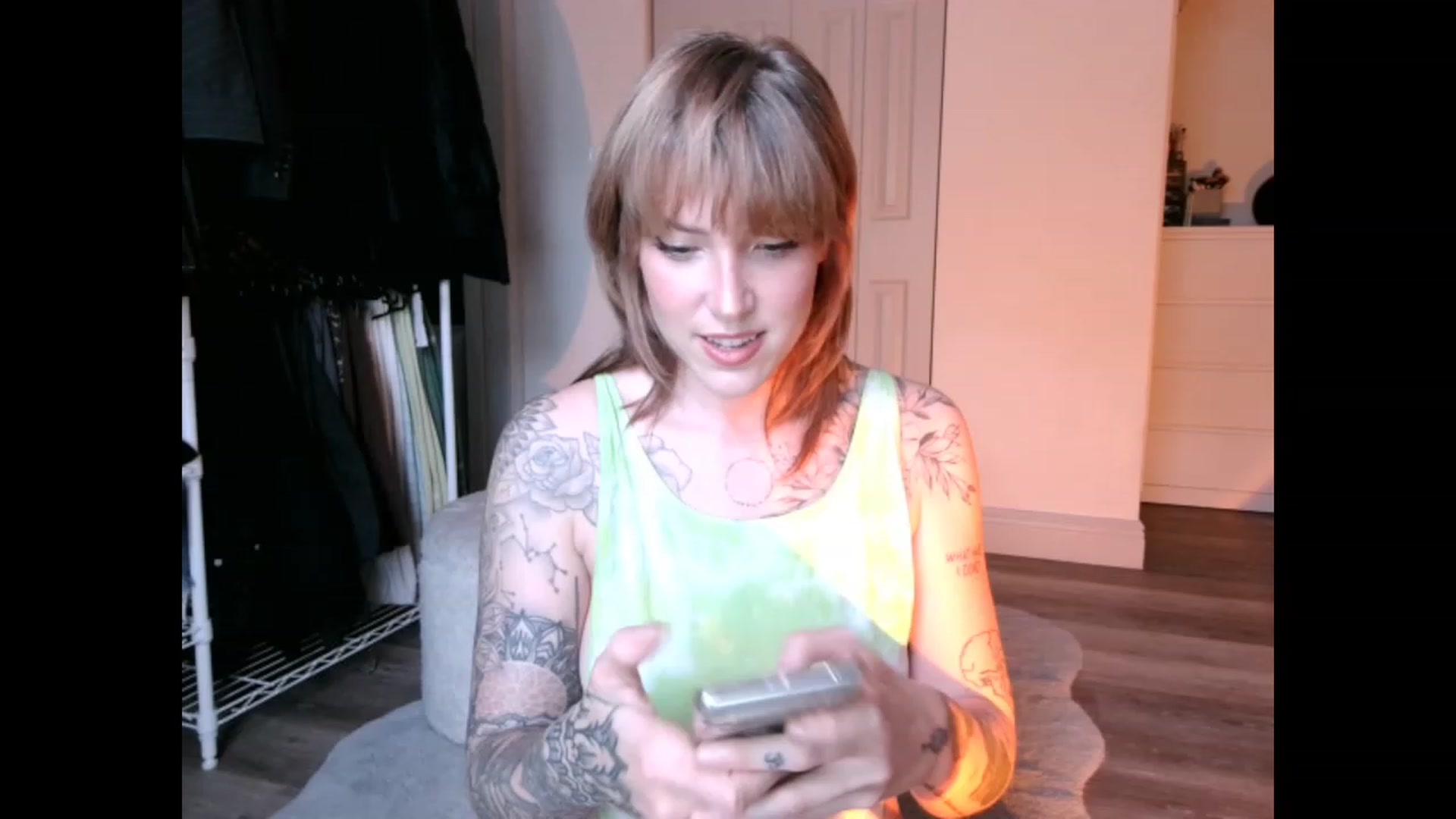 Gallery image thumbnail from the_remedy_'s myfreecams stream on, 02/10/2023, 23:05 image 10 of 20