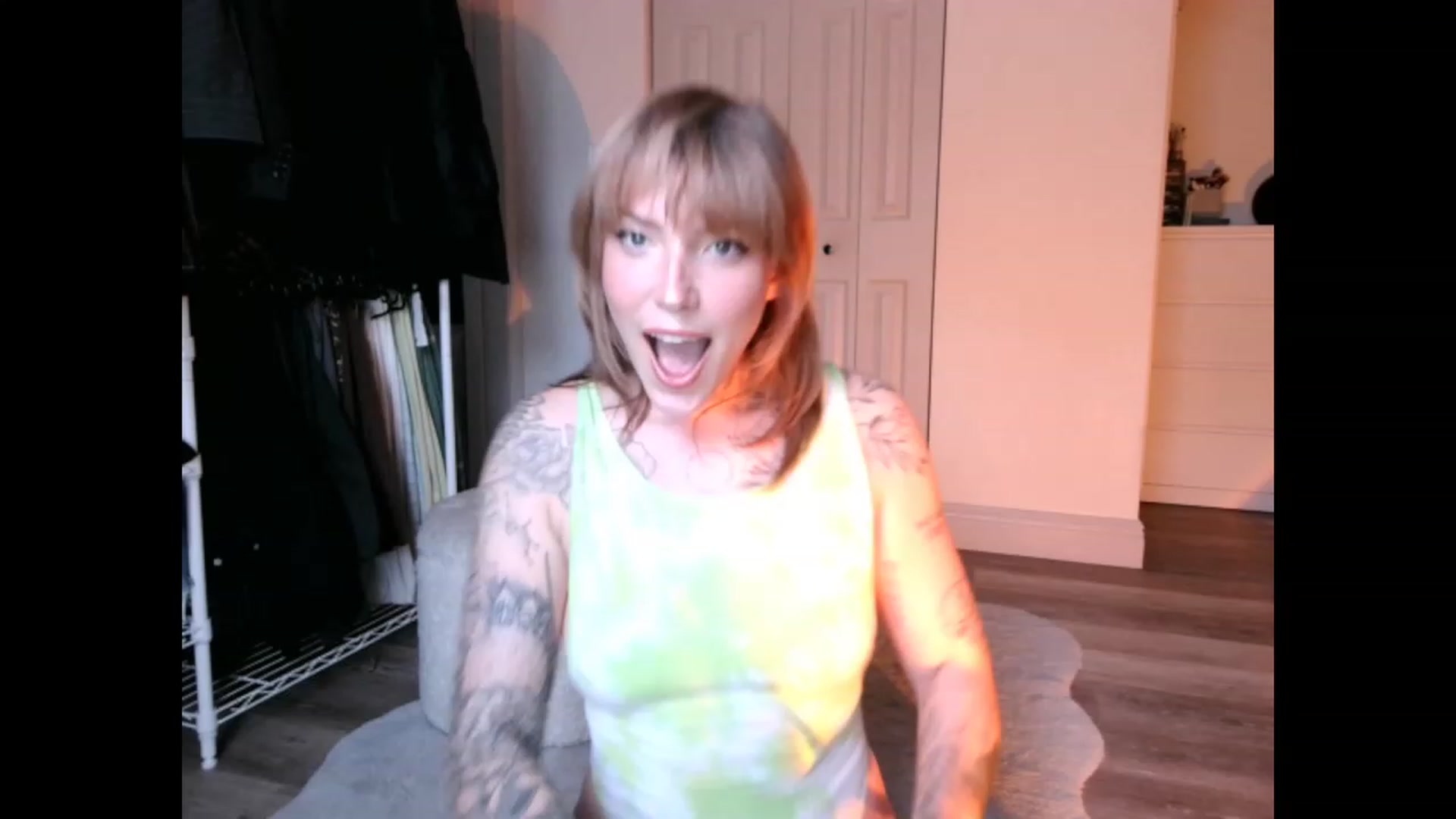 Gallery image thumbnail from the_remedy_'s myfreecams stream on, 02/10/2023, 23:05 image 12 of 20