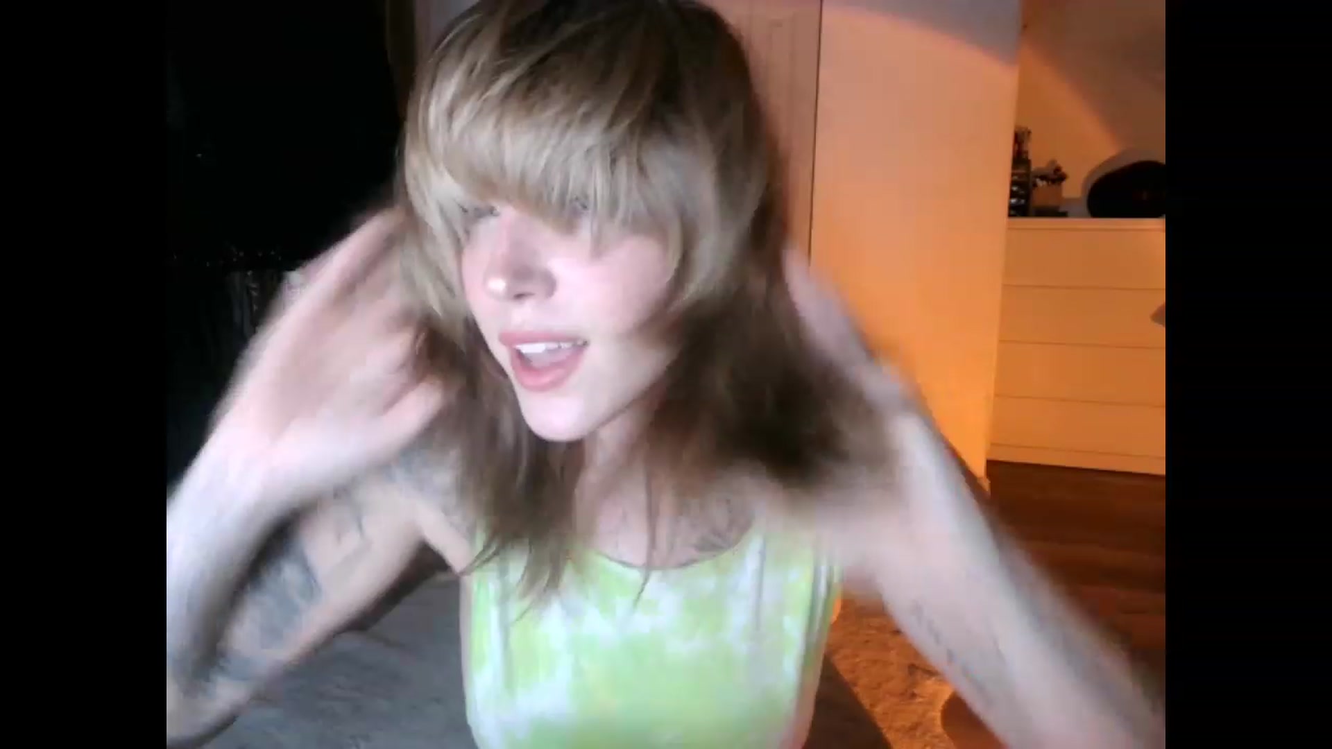 Gallery image thumbnail from the_remedy_'s myfreecams stream on, 02/10/2023, 23:46 image 14 of 20