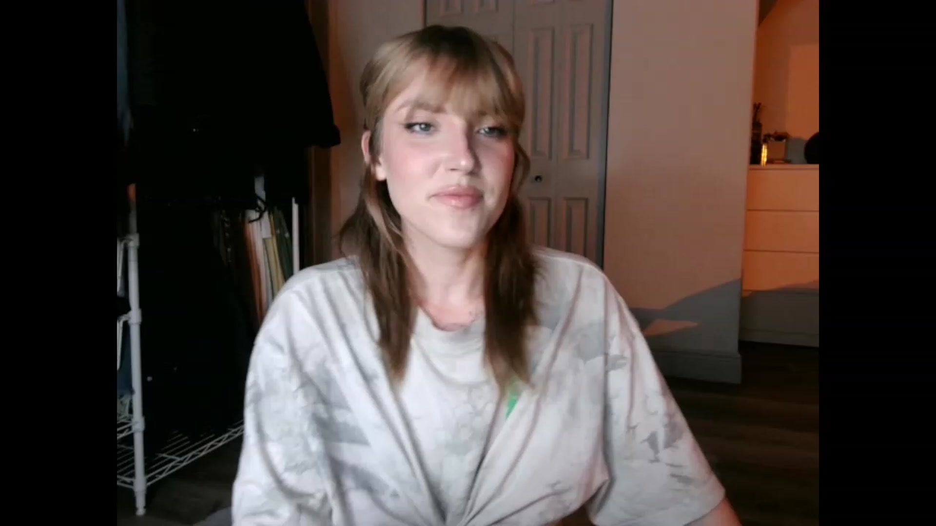 Gallery image thumbnail from the_remedy_'s myfreecams stream on, 02/15/2023, 23:57 image 5 of 20