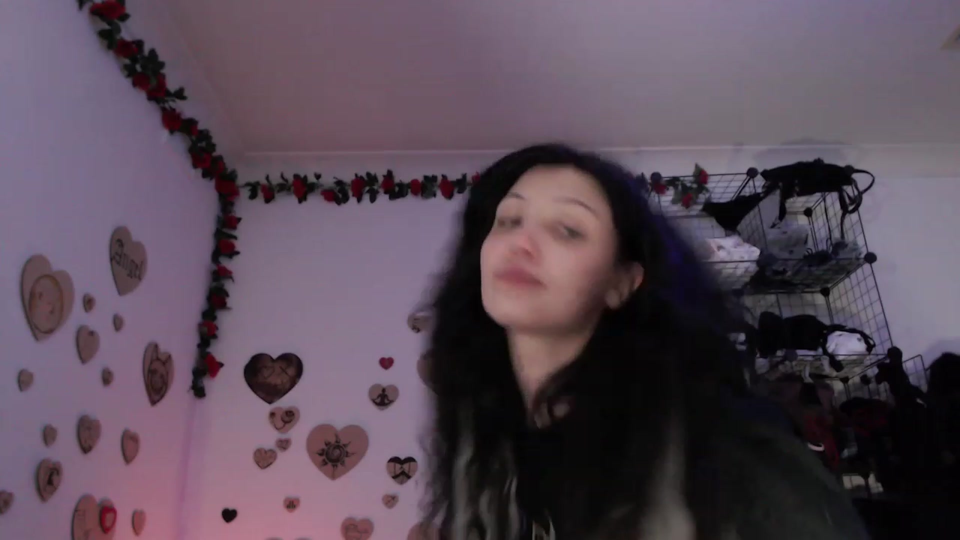 Gallery image thumbnail from the_room's myfreecams stream on, 07/16/2023, 05:17 image 12 of 20