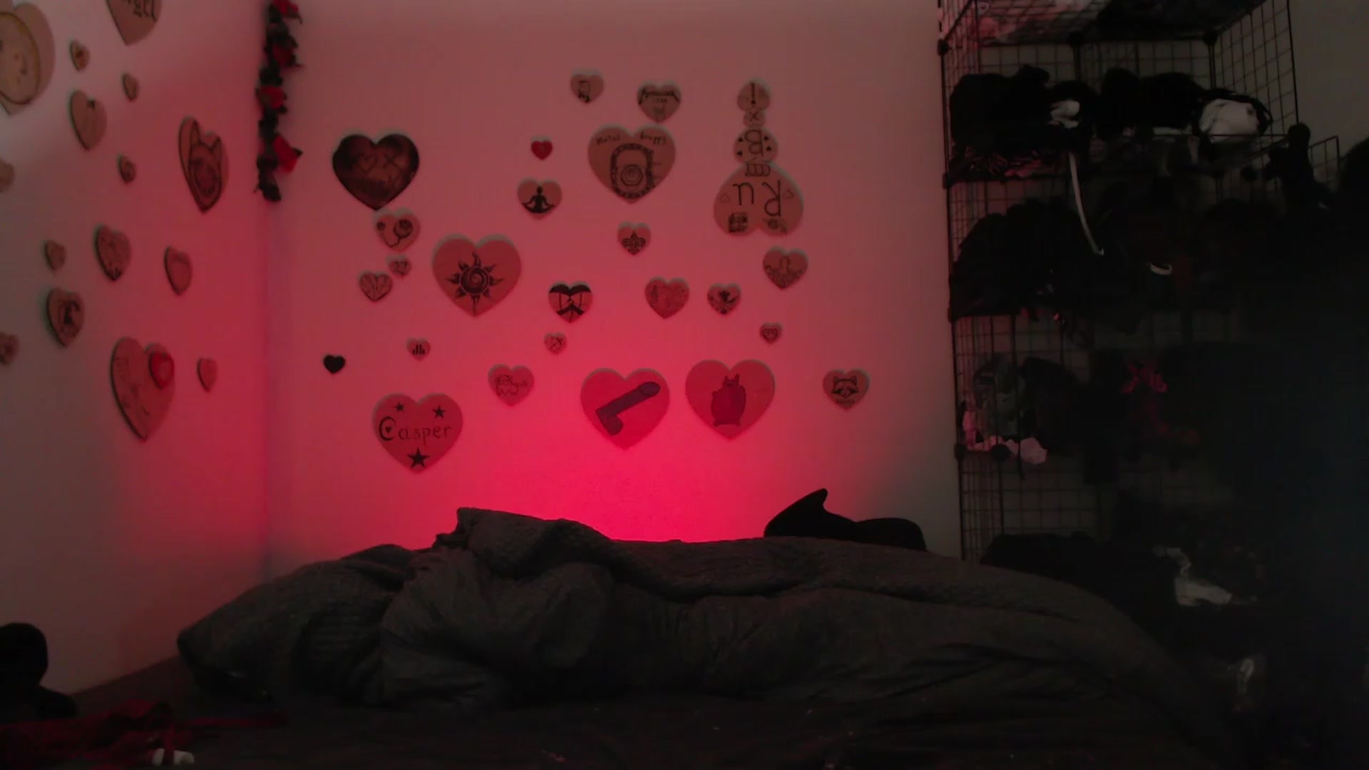 Gallery image thumbnail from the_room's myfreecams stream on, 07/16/2023, 06:57 image 1 of 20