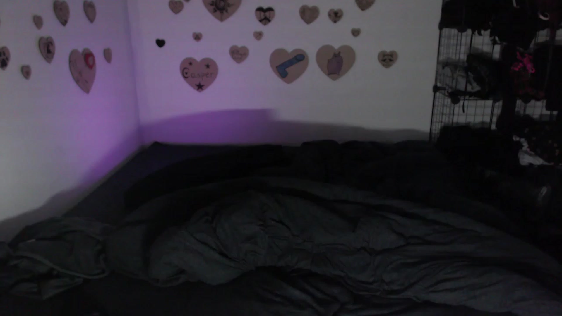 Gallery image thumbnail from the_room's myfreecams stream on, 07/17/2023, 08:37 image 5 of 20