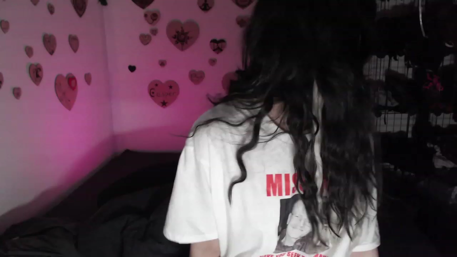 Gallery image thumbnail from the_room's myfreecams stream on, 07/17/2023, 08:37 image 9 of 20