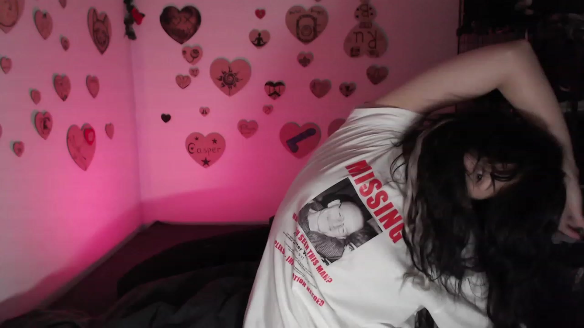 Gallery image thumbnail from the_room's myfreecams stream on, 07/17/2023, 08:37 image 14 of 20