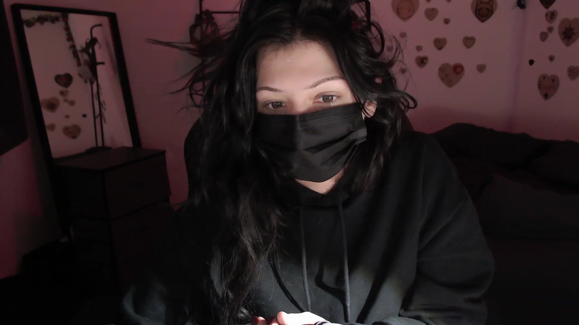 Gallery image thumbnail from the_room's myfreecams stream on, 07/19/2023, 24:56 image 9 of 20