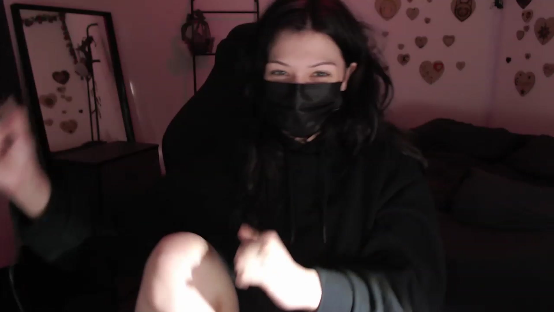 Gallery image thumbnail from the_room's myfreecams stream on, 07/19/2023, 24:56 image 8 of 20