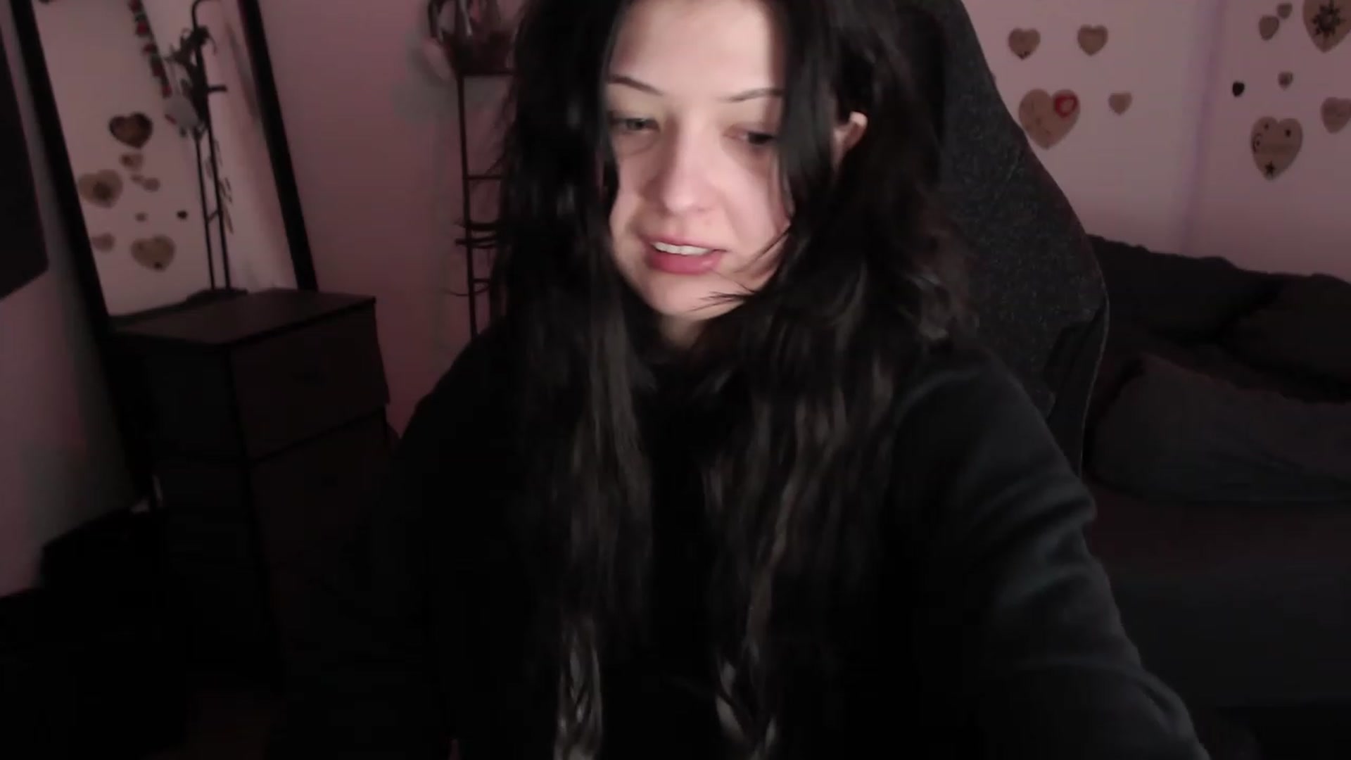 Gallery image thumbnail from the_room's myfreecams stream on, 07/19/2023, 24:56 image 13 of 20