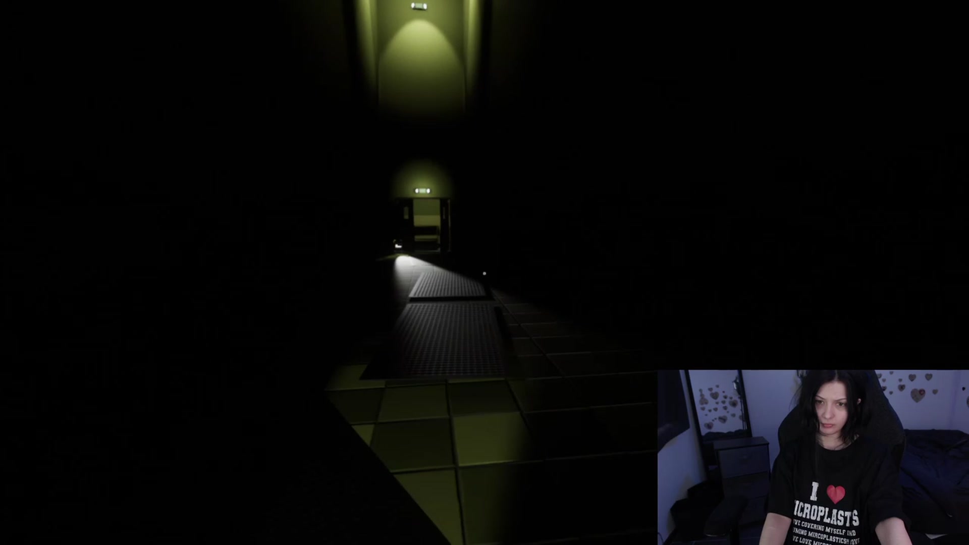 Gallery image thumbnail from the_room's myfreecams stream on, 07/20/2023, 04:54 image 8 of 20