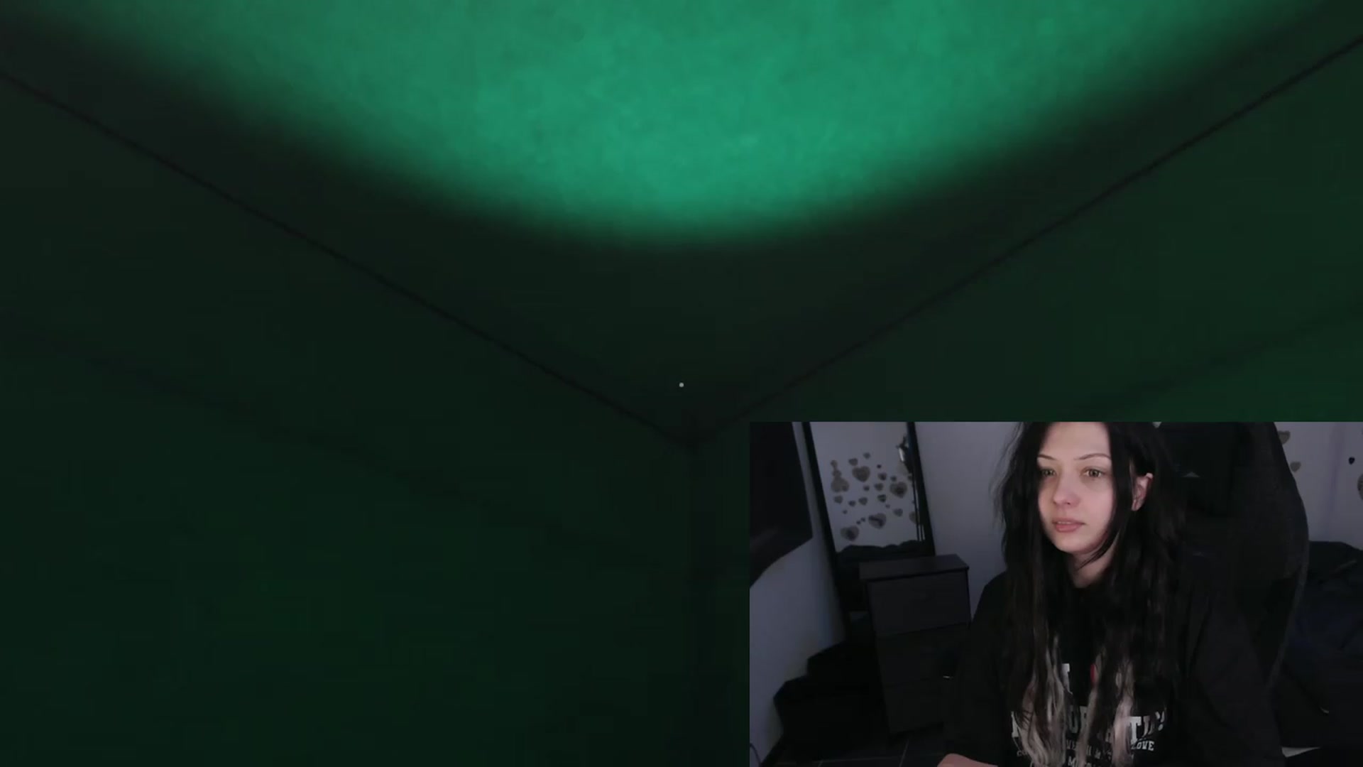 Gallery image thumbnail from the_room's myfreecams stream on, 07/20/2023, 05:51 image 8 of 20