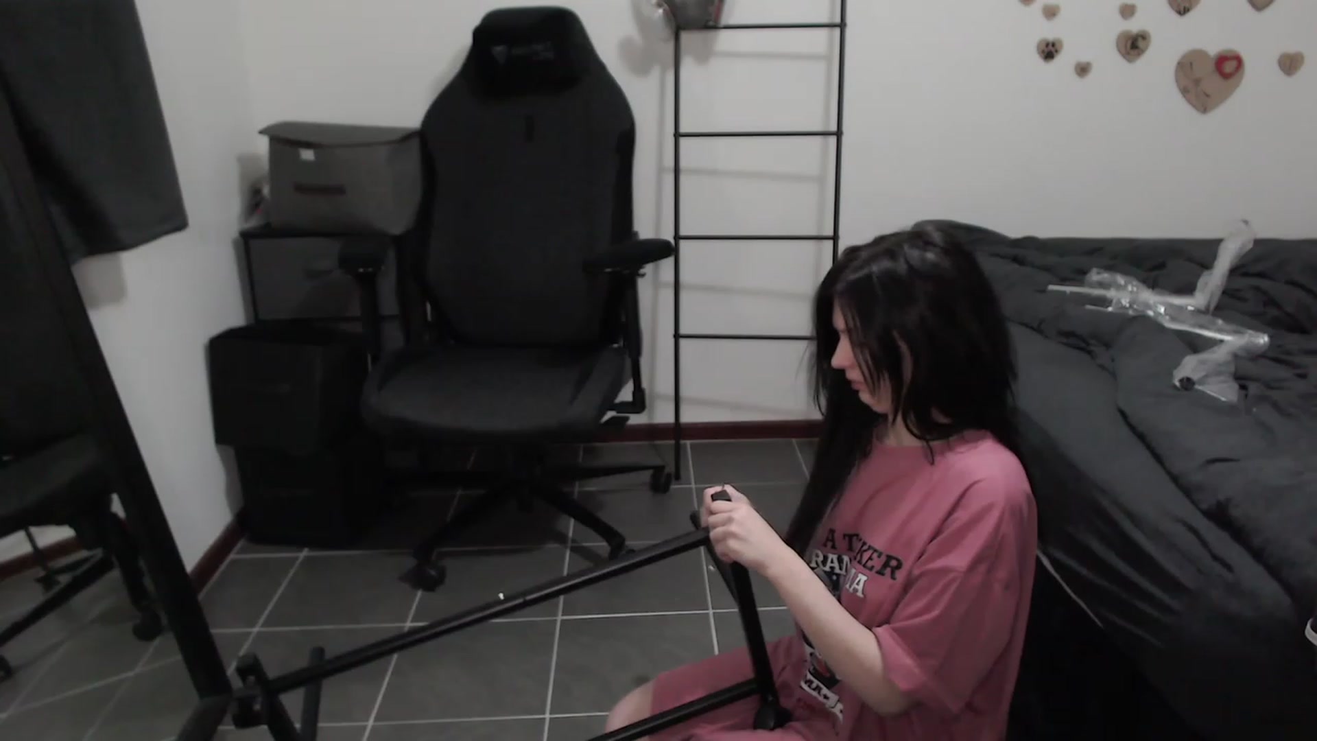 Gallery image thumbnail from the_room's myfreecams stream on, 07/21/2023, 01:59 image 18 of 20