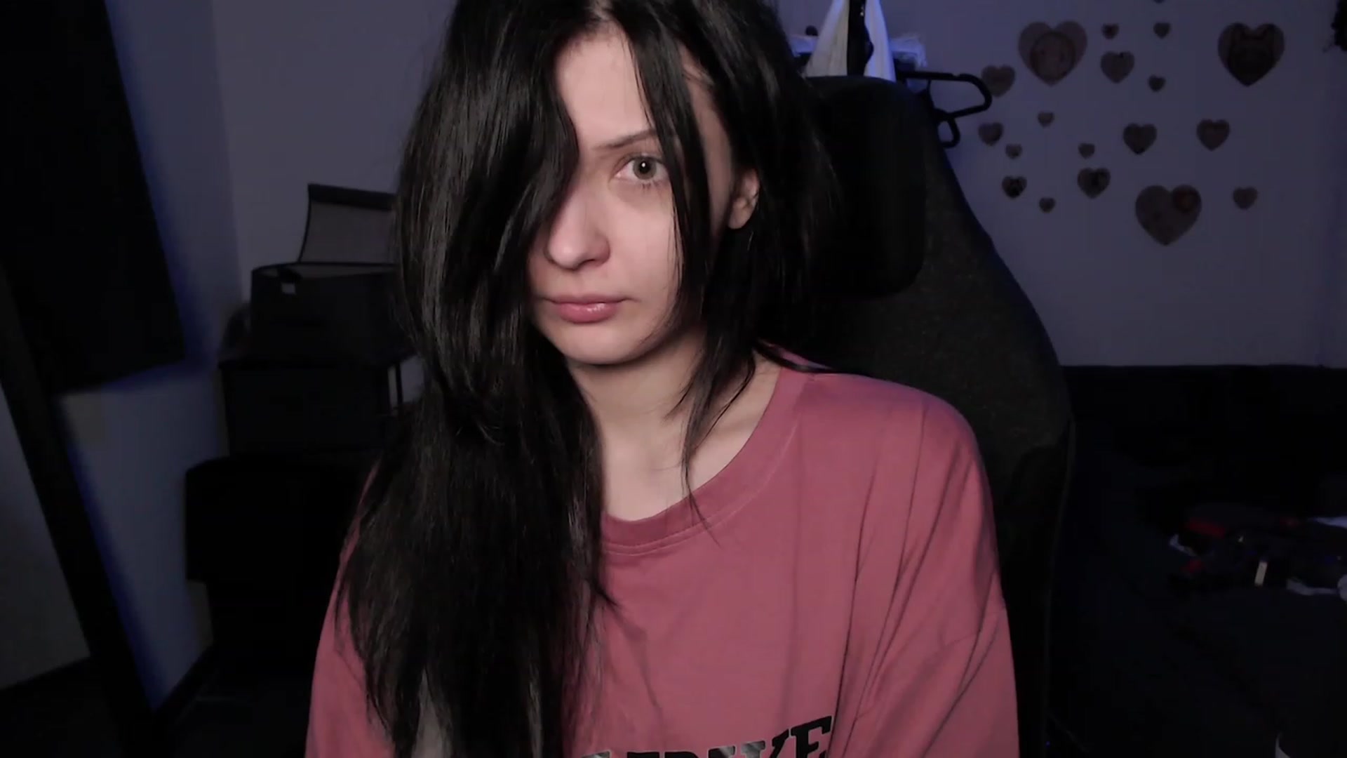 Gallery image thumbnail from the_room's myfreecams stream on, 07/21/2023, 03:37 image 13 of 20