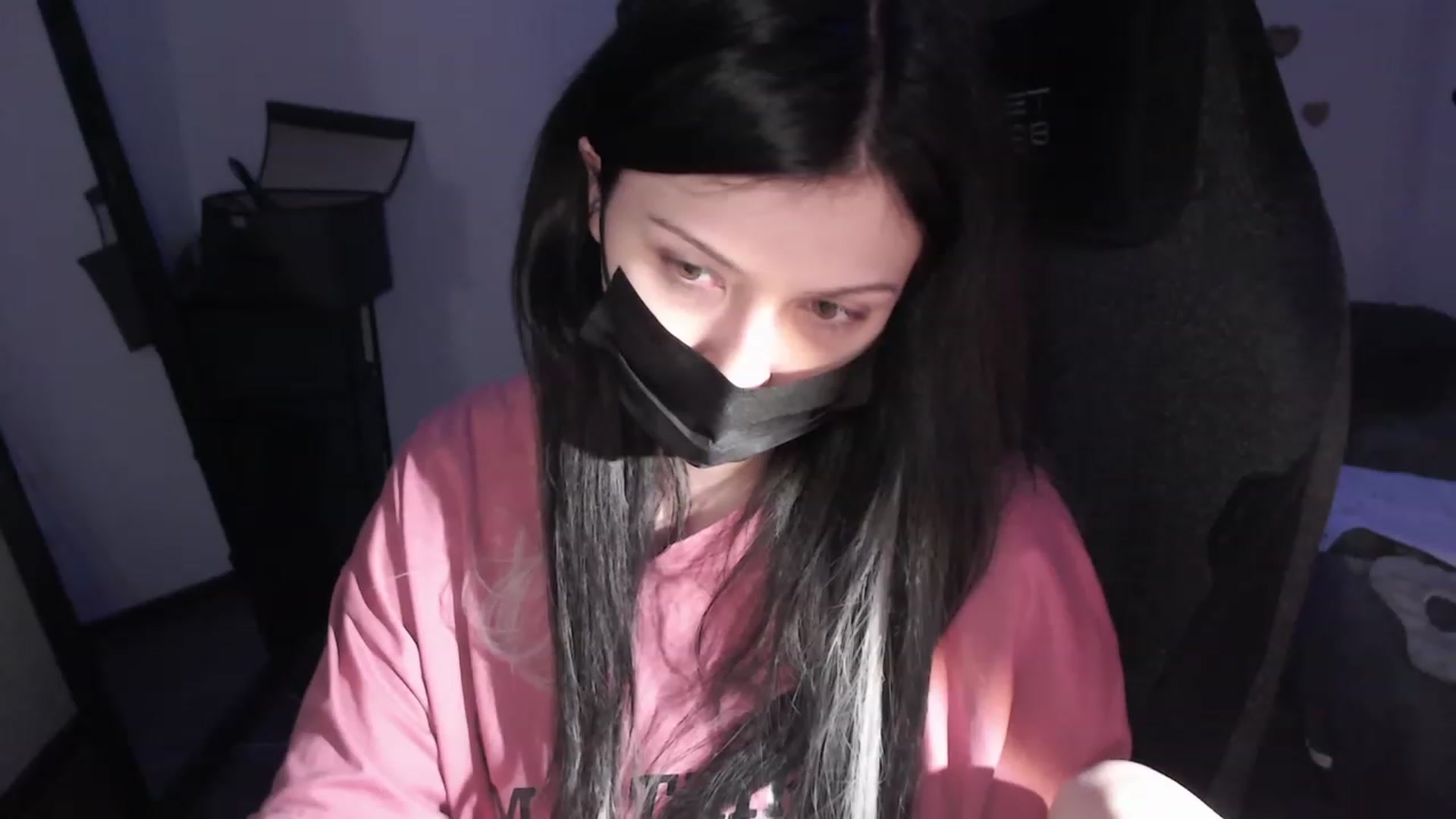Gallery image thumbnail from the_room's myfreecams stream on, 07/21/2023, 04:50 image 17 of 20