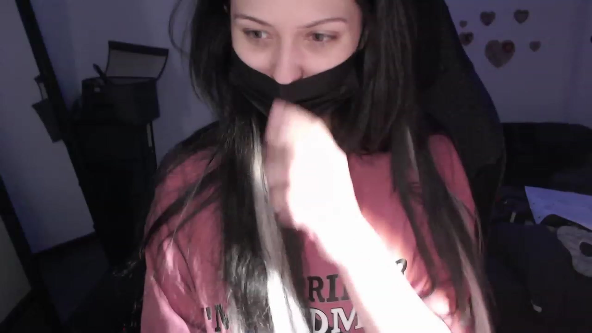 Gallery image thumbnail from the_room's myfreecams stream on, 07/21/2023, 04:50 image 10 of 20