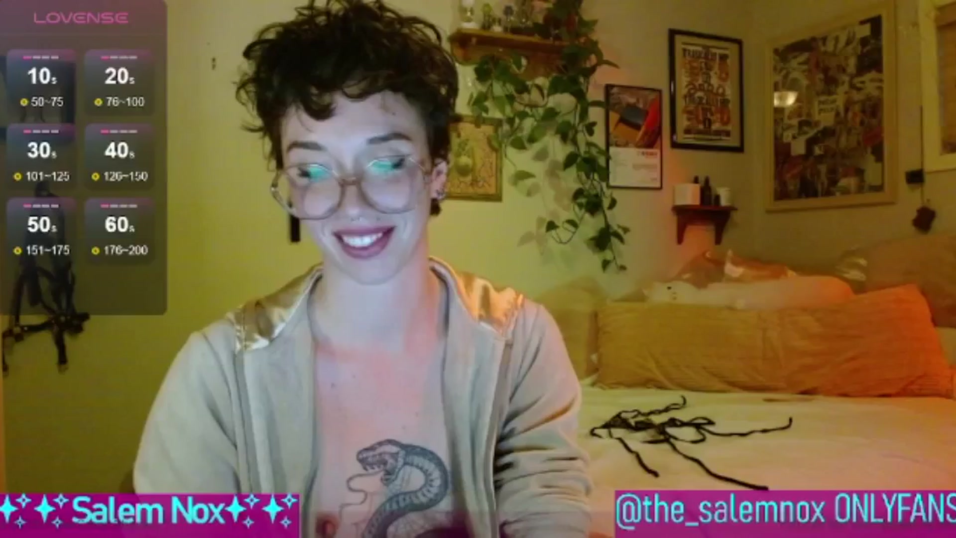 Gallery image thumbnail from the_salemnox's myfreecams stream on, 05/31/2024, 12:09 image 20 of 20