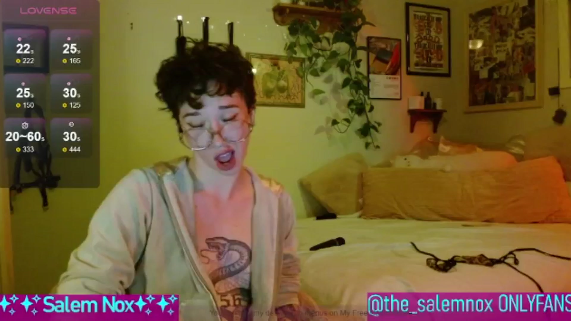 Gallery image thumbnail from the_salemnox's myfreecams stream on, 05/31/2024, 12:09 image 17 of 20