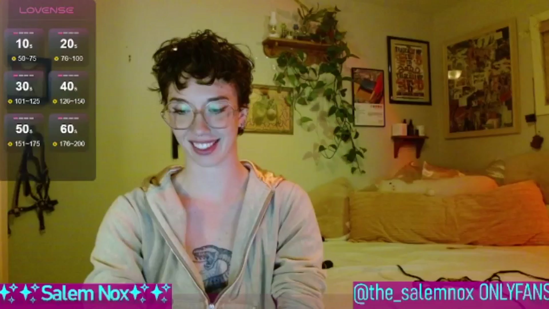 Gallery image thumbnail from the_salemnox's myfreecams stream on, 05/31/2024, 12:09 image 14 of 20