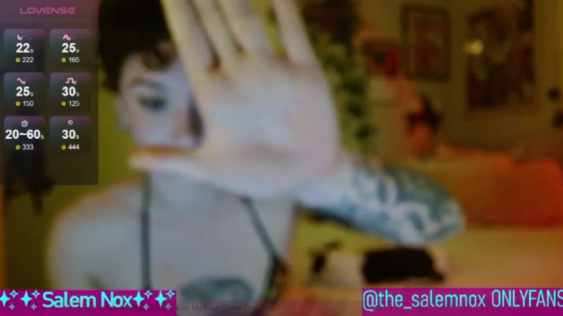Gallery image thumbnail from the_salemnox's myfreecams stream on, 05/31/2024, 12:09 image 8 of 20