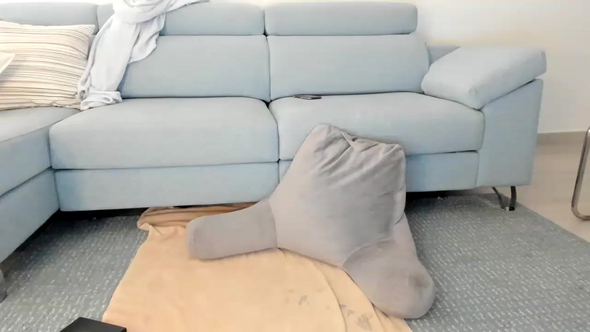 Gallery image thumbnail from thebluelagoon's myfreecams stream on, 06/10/2023, 06:01 image 18 of 20