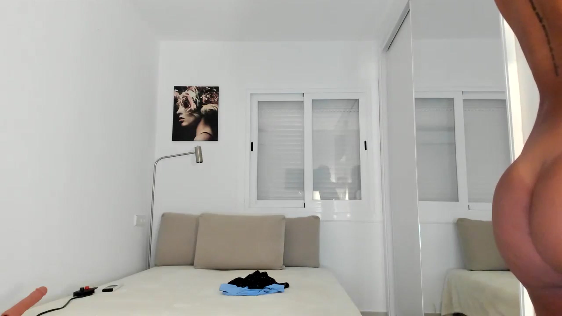 Gallery image thumbnail from thebluelagoon's myfreecams stream on, 07/30/2023, 06:36 image 3 of 20