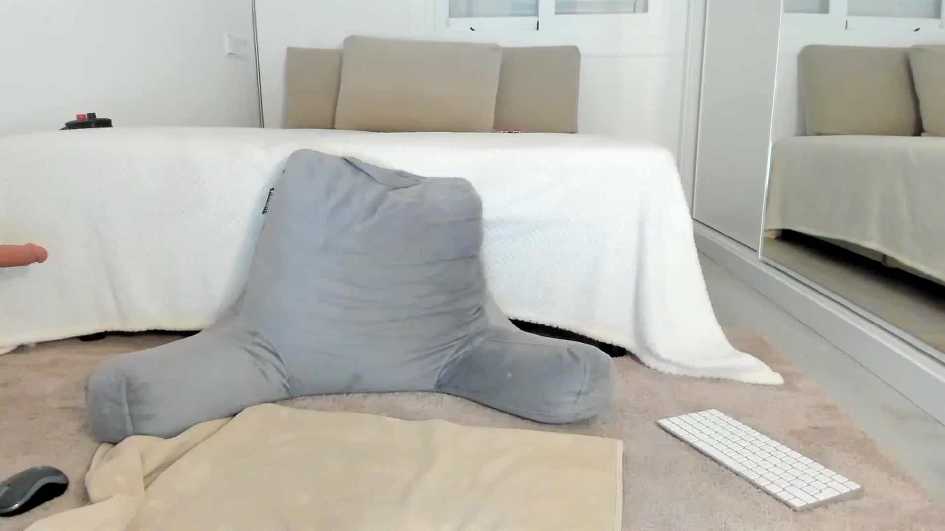 Gallery image thumbnail from thebluelagoon's myfreecams stream on, 10/09/2023, 05:29 image 18 of 20