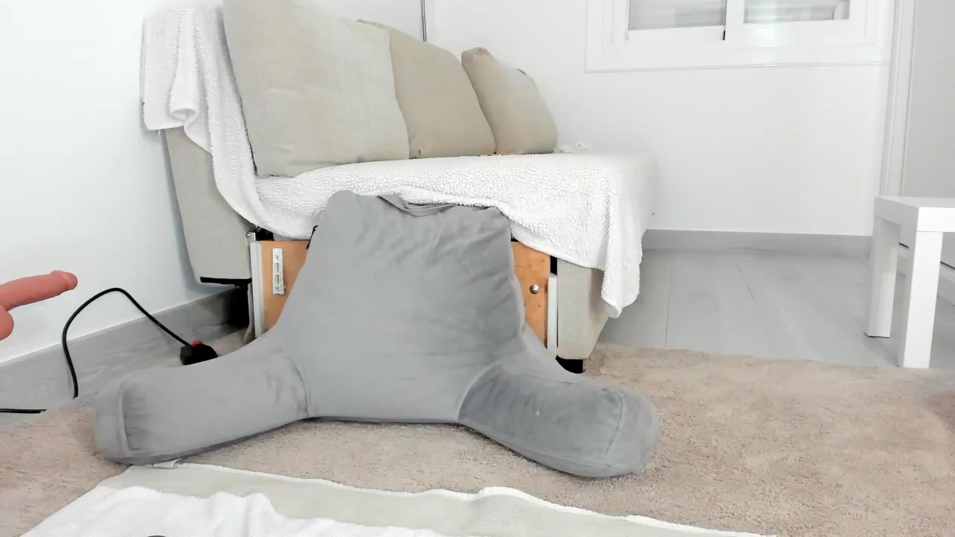 Gallery image thumbnail from thebluelagoon's myfreecams stream on, 10/14/2023, 06:39 image 19 of 20