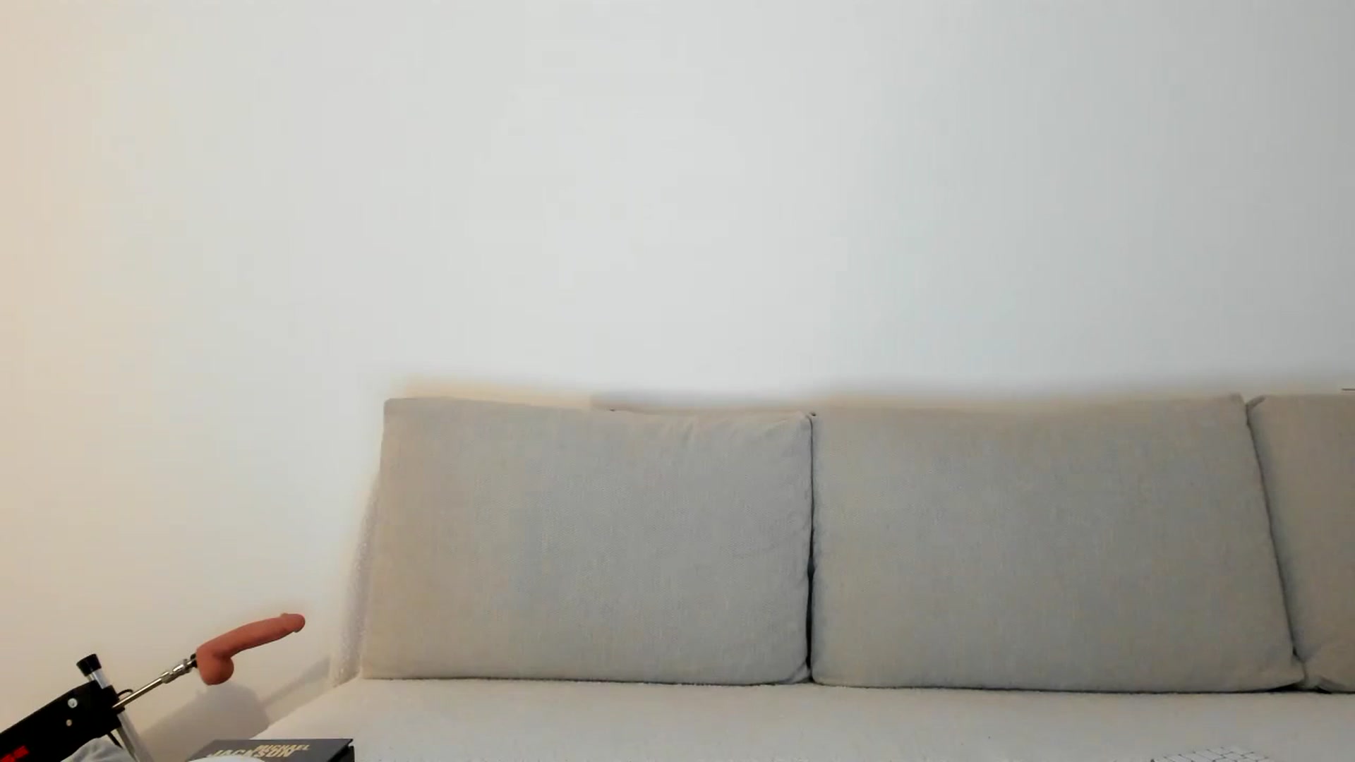 Gallery image thumbnail from thebluelagoon's myfreecams stream on, 10/24/2023, 04:59 image 5 of 20