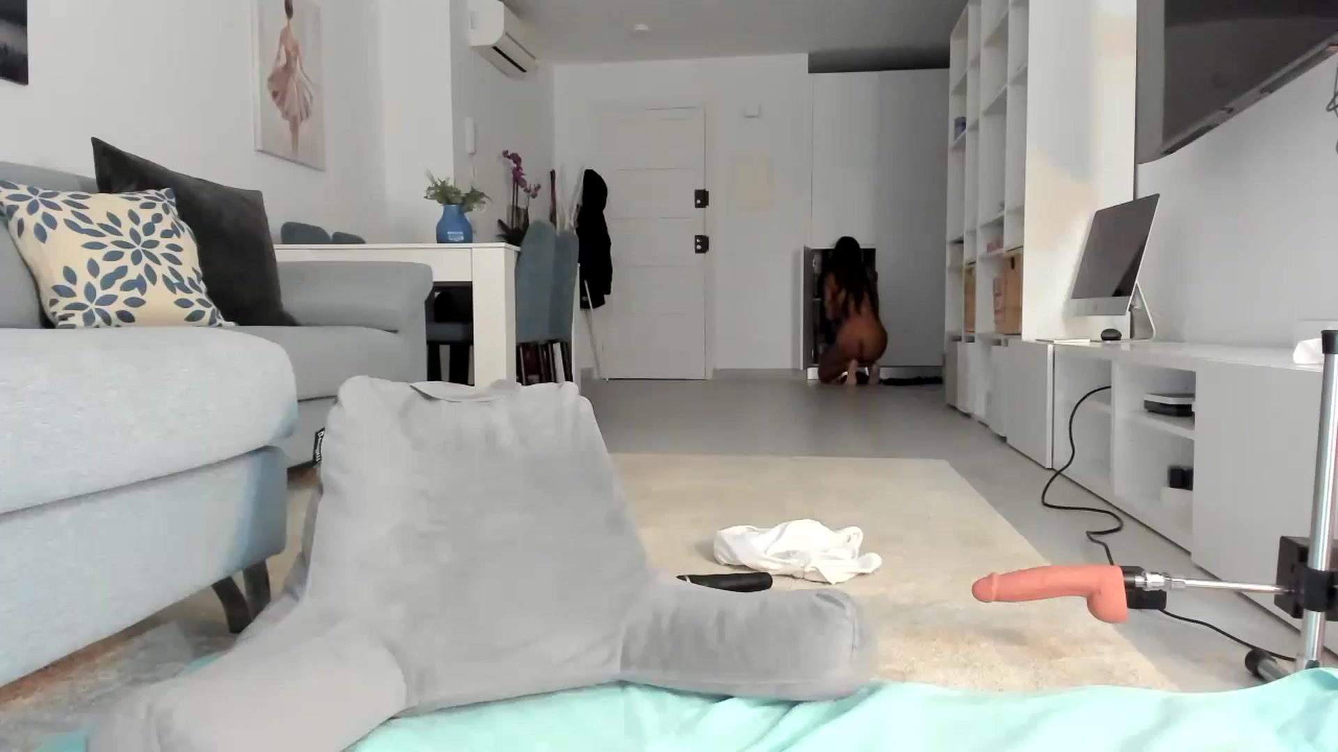 Gallery image thumbnail from thebluelagoon's myfreecams stream on, 02/01/2024, 06:10 image 7 of 20
