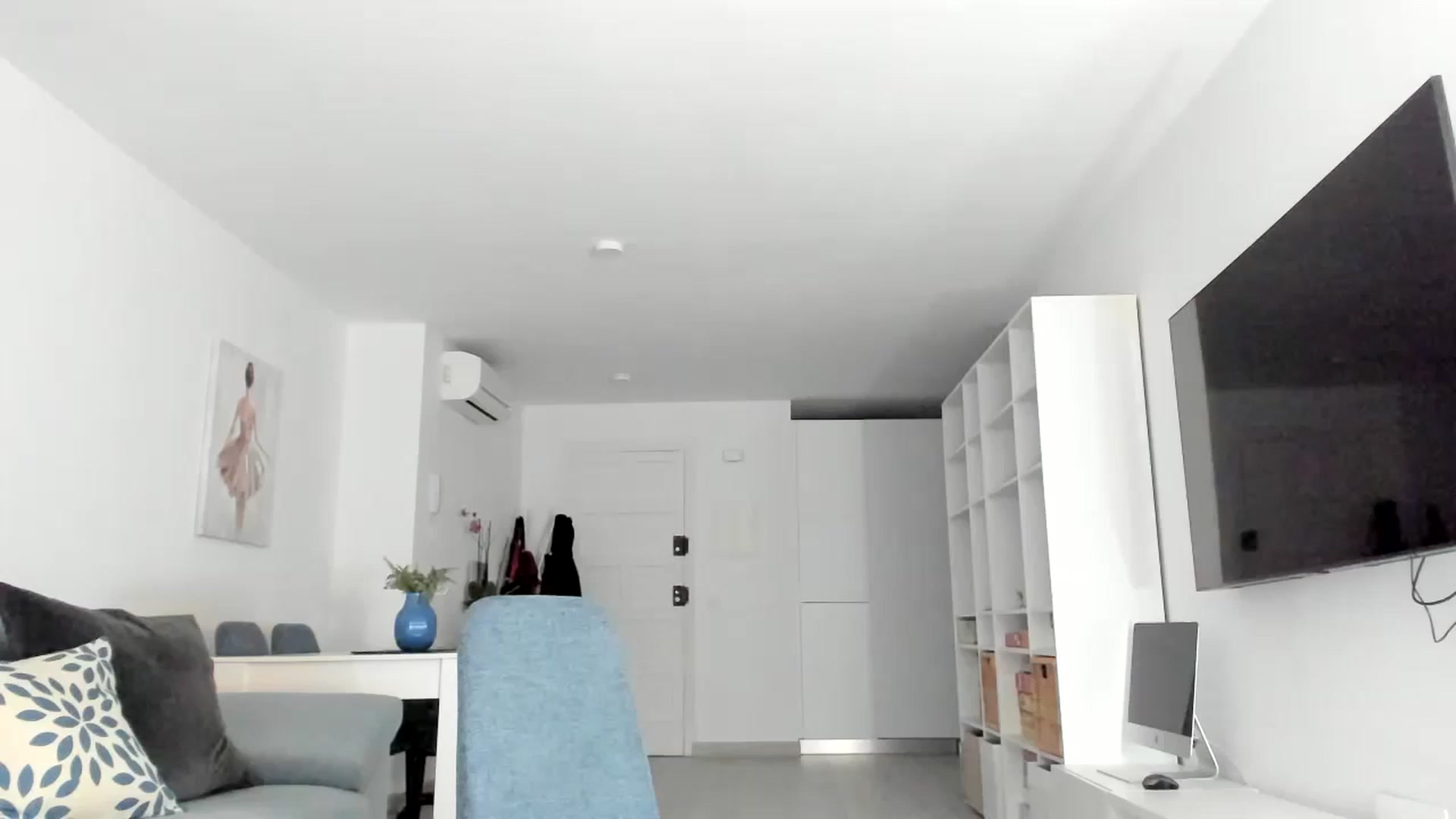 Gallery image thumbnail from thebluelagoon's myfreecams stream on, 02/14/2024, 05:23 image 18 of 20
