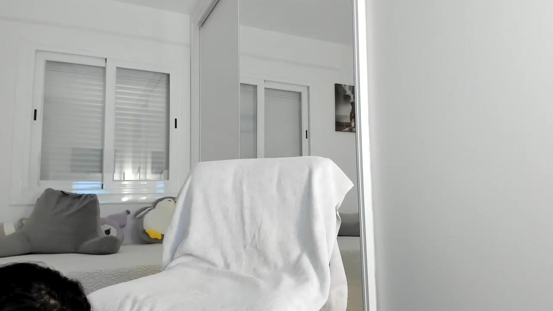 Gallery image thumbnail from thebluelagoon's myfreecams stream on, 08/17/2024, 04:45 image 15 of 20