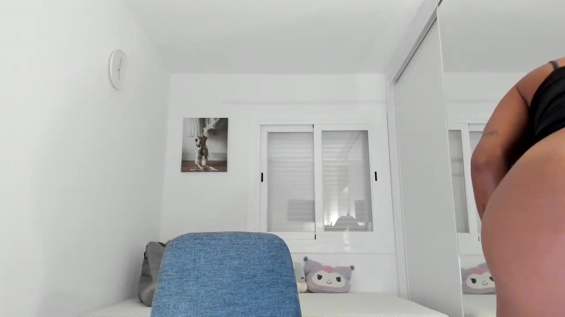 Gallery image thumbnail from thebluelagoon's myfreecams stream on, 08/27/2024, 04:09 image 9 of 20
