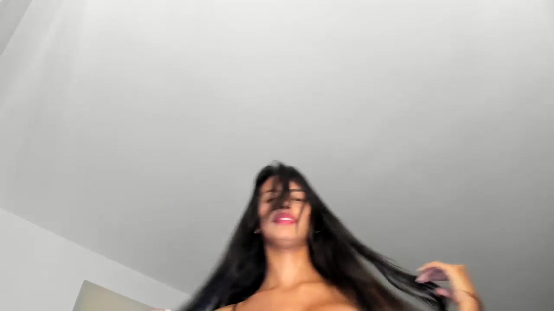 Gallery image thumbnail from thebluelagoon's myfreecams stream on, 09/05/2024, 06:24 image 7 of 20