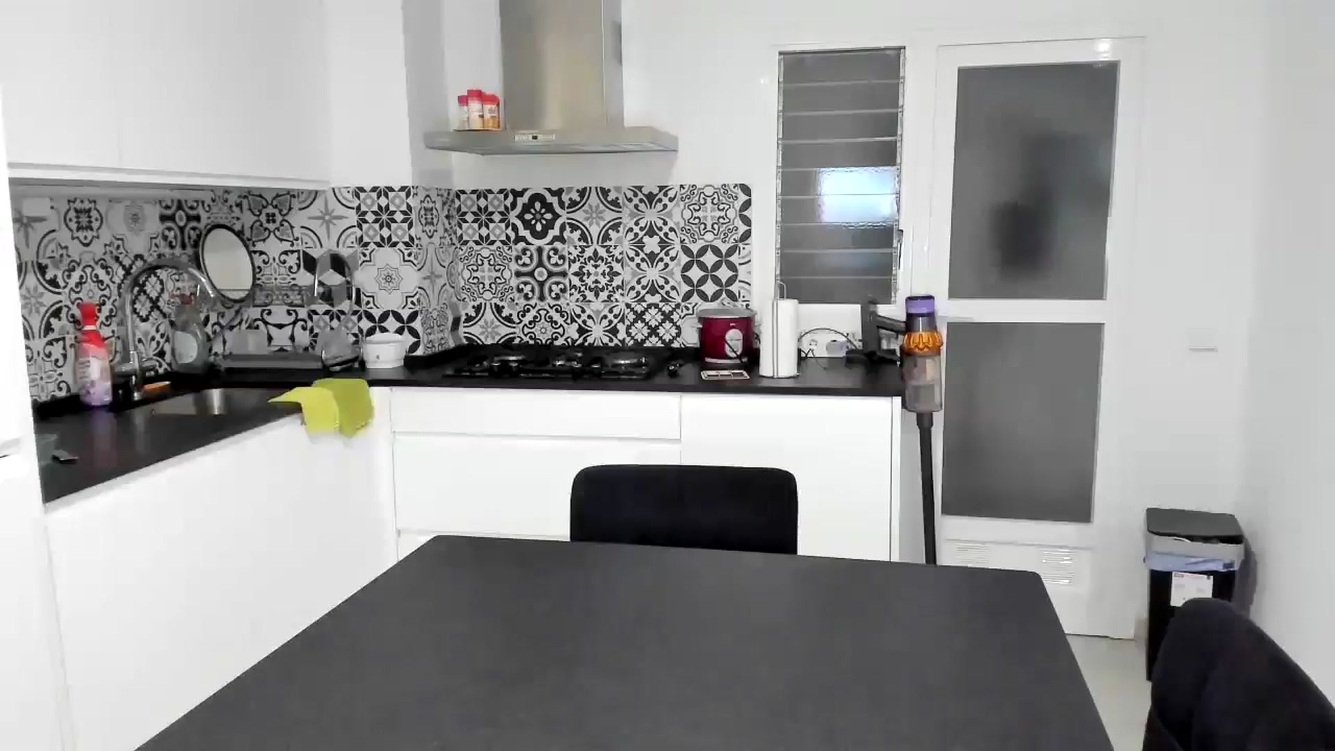 Gallery image thumbnail from thebluelagoon's myfreecams stream on, 11/23/2024, 06:52 image 2 of 20