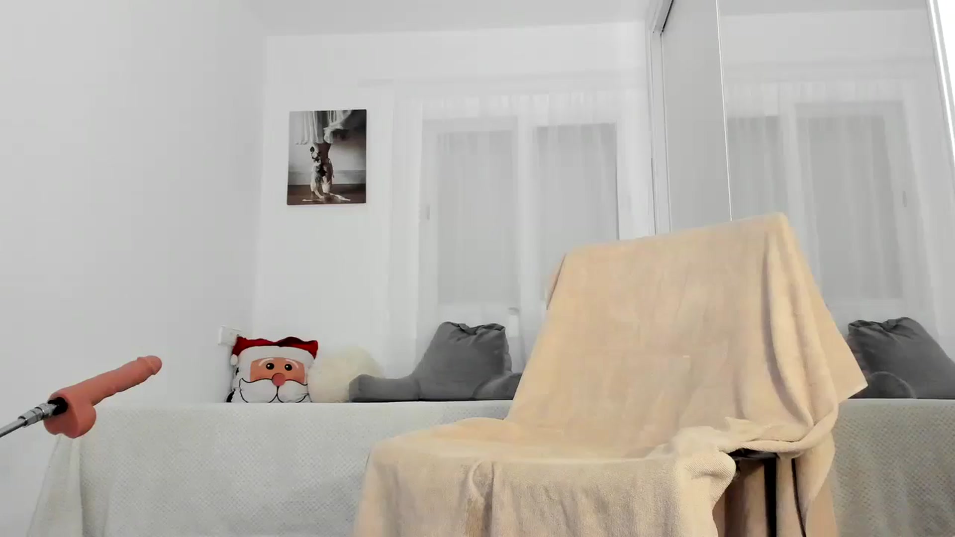 Gallery image thumbnail from thebluelagoon's myfreecams stream on, 12/17/2024, 06:33 image 16 of 20