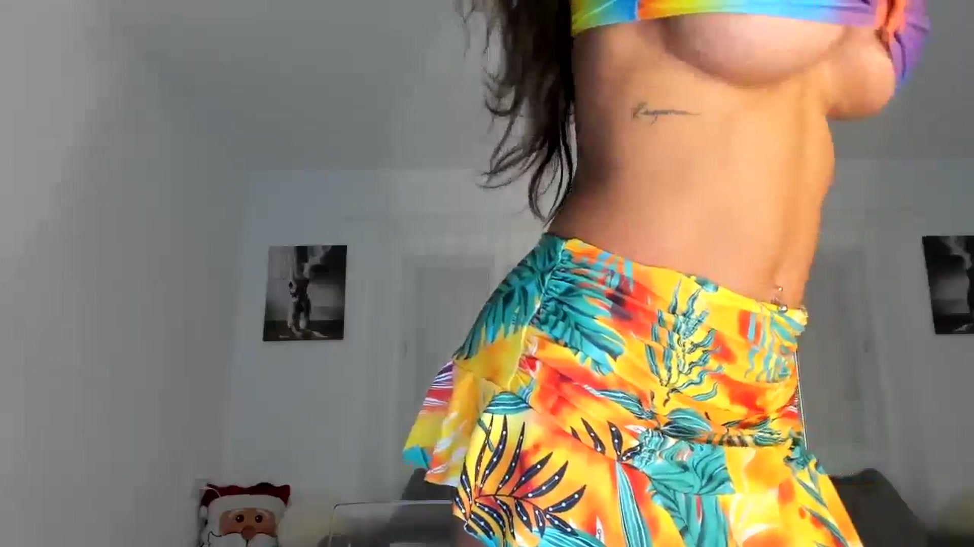 Gallery image thumbnail from thebluelagoon's myfreecams stream on, 12/18/2024, 04:57 image 8 of 20