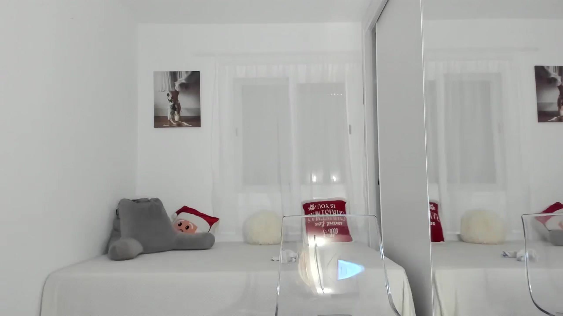 Gallery image thumbnail from thebluelagoon's myfreecams stream on, 12/30/2024, 07:58 image 17 of 20