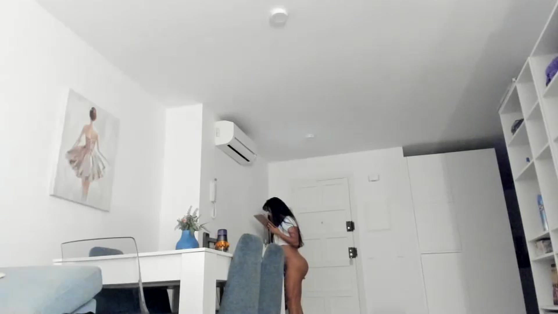 Gallery image thumbnail from thebluelagoon's myfreecams stream on, 03/25/2025, 06:07 image 9 of 20