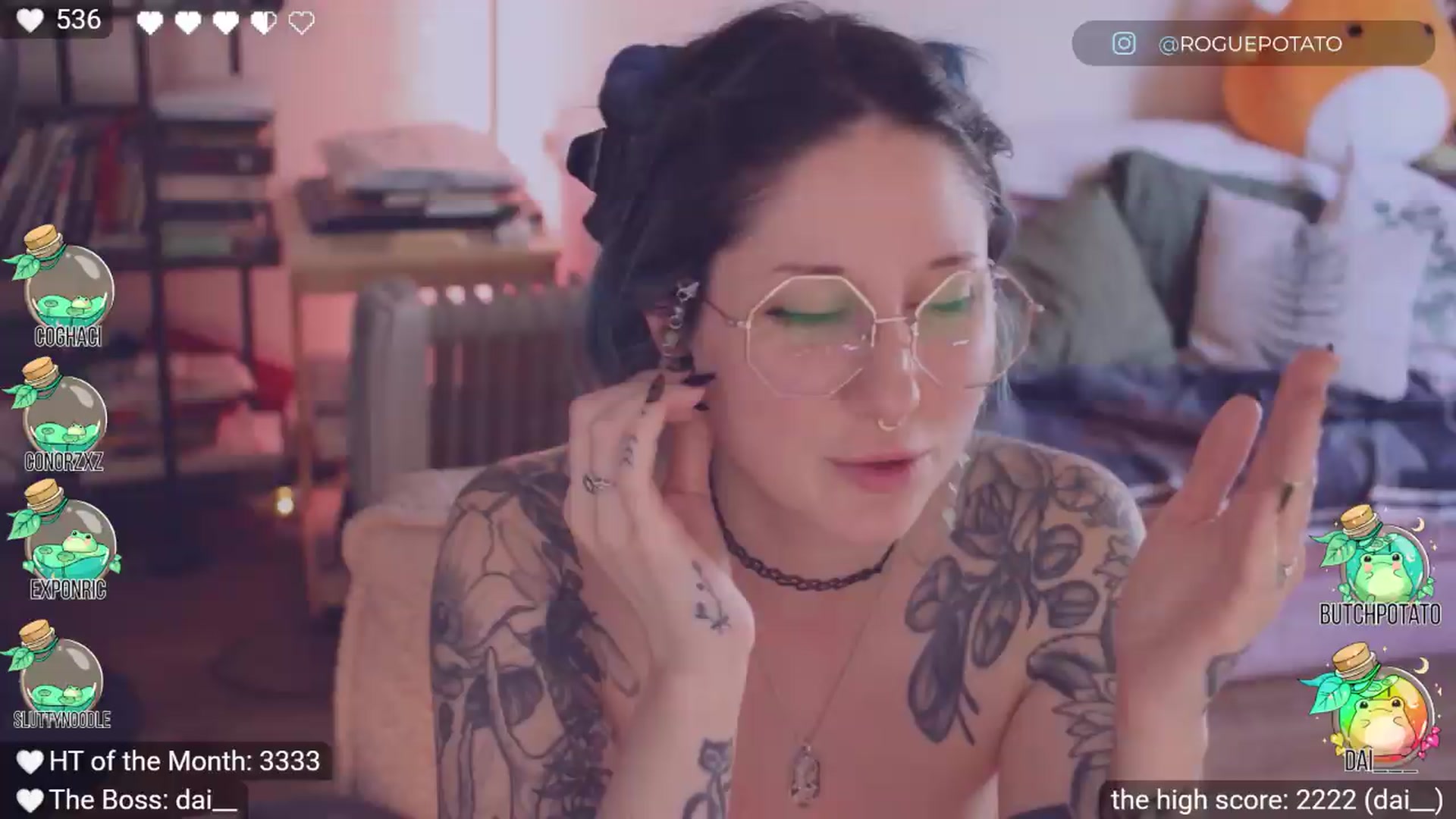 Gallery image thumbnail from thecutestbird's myfreecams stream on, 06/15/2026, 24:59 image 8 of 20