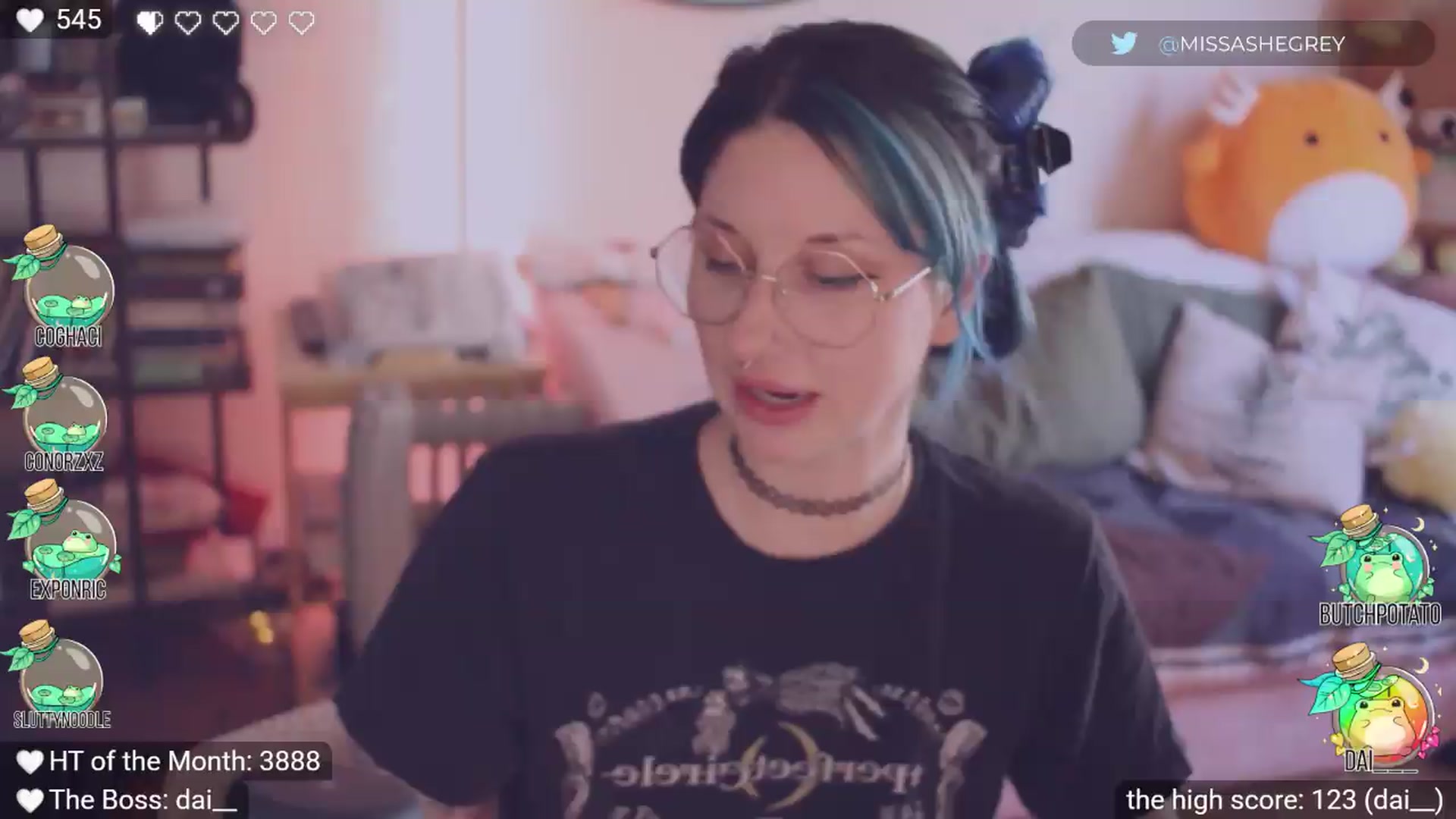 Gallery image thumbnail from thecutestbird's myfreecams stream on, 06/20/2026, 24:33 image 3 of 20