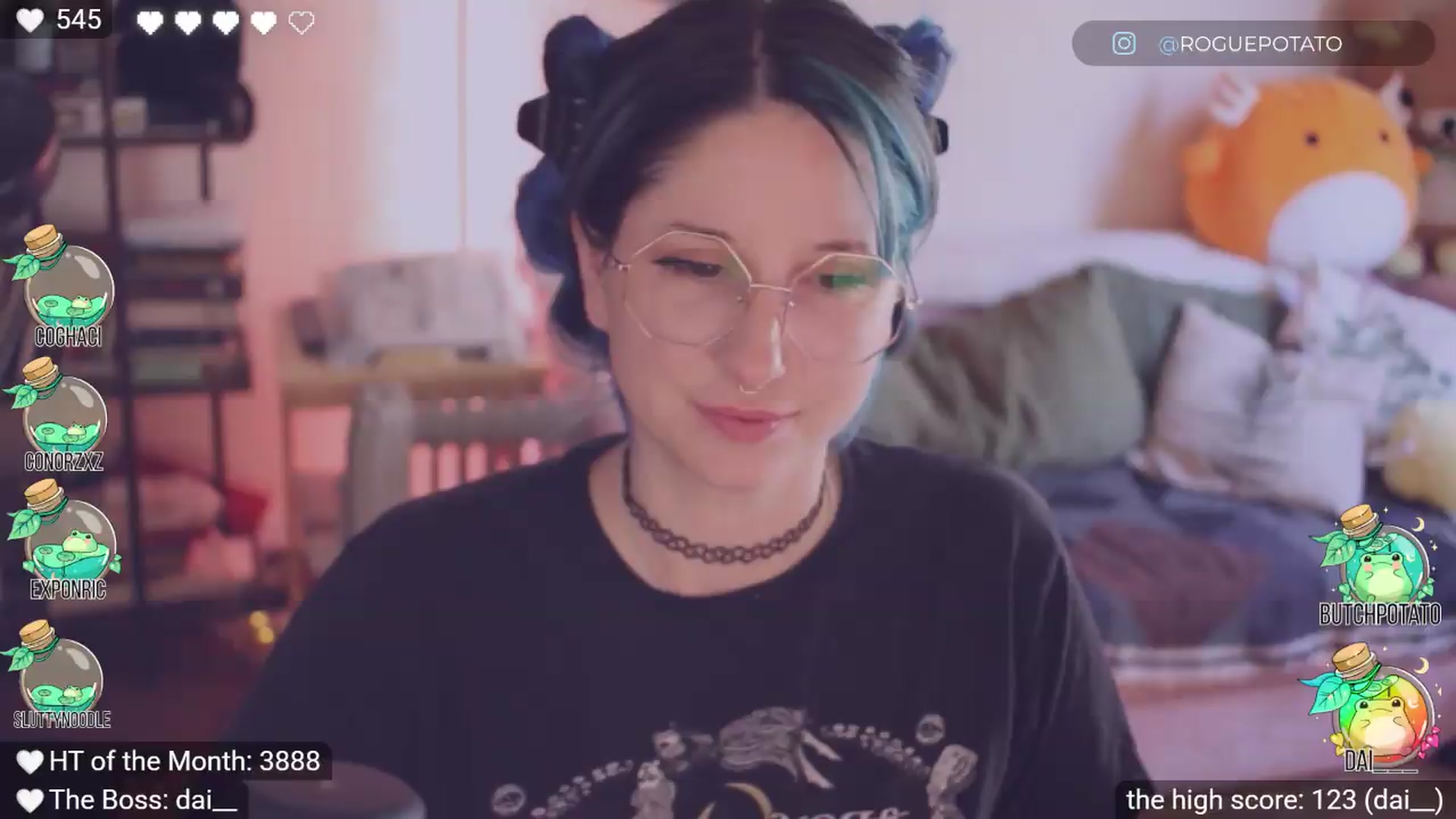 Gallery image thumbnail from thecutestbird's myfreecams stream on, 06/20/2026, 24:33 image 4 of 20