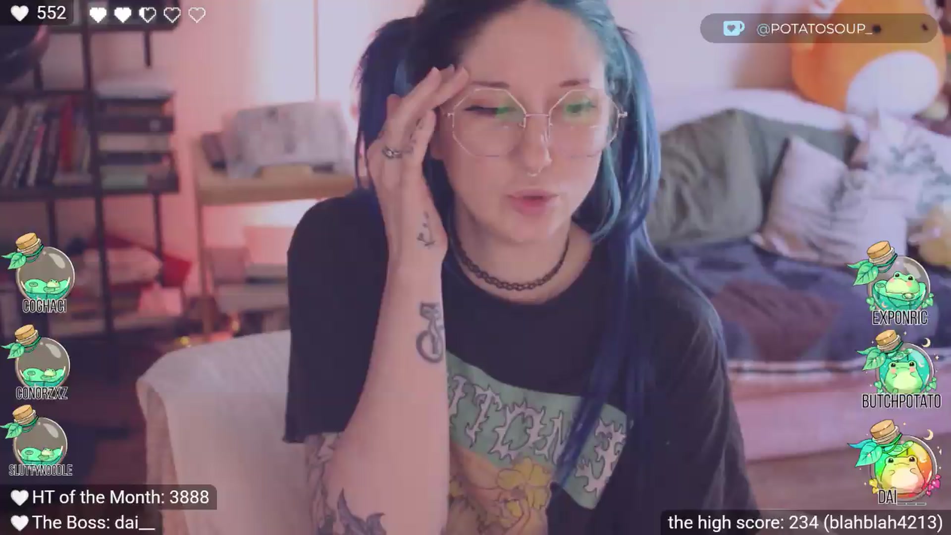 Gallery image thumbnail from thecutestbird's myfreecams stream on, 06/21/2026, 01:01 image 11 of 20