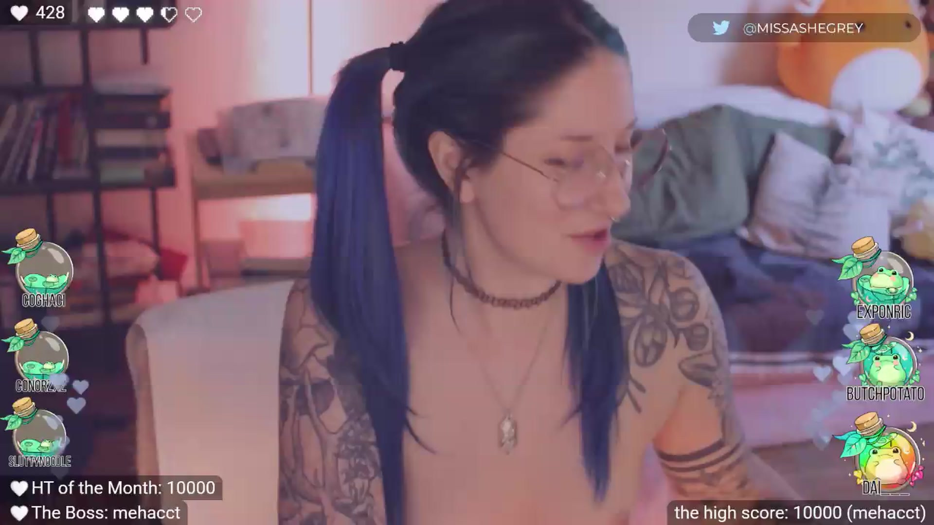 Gallery image thumbnail from thecutestbird's myfreecams stream on, 06/21/2026, 01:01 image 16 of 20