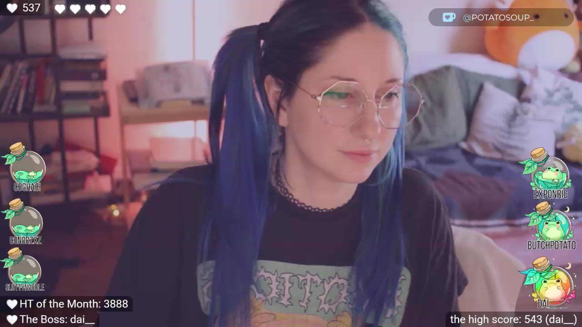 Gallery image thumbnail from thecutestbird's myfreecams stream on, 06/21/2026, 01:01 image 13 of 20