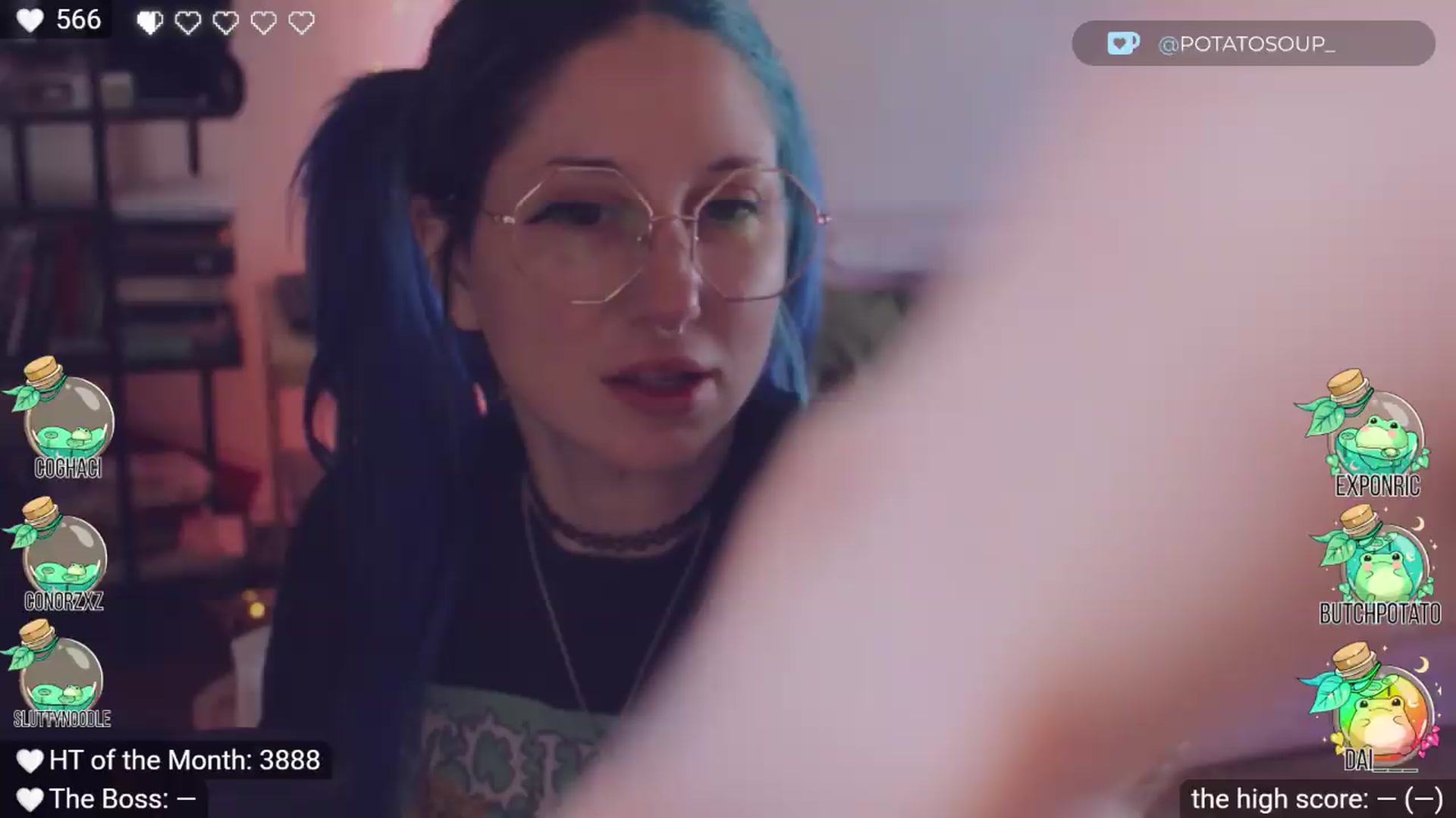 Gallery image thumbnail from thecutestbird's myfreecams stream on, 06/21/2026, 01:01 image 1 of 20